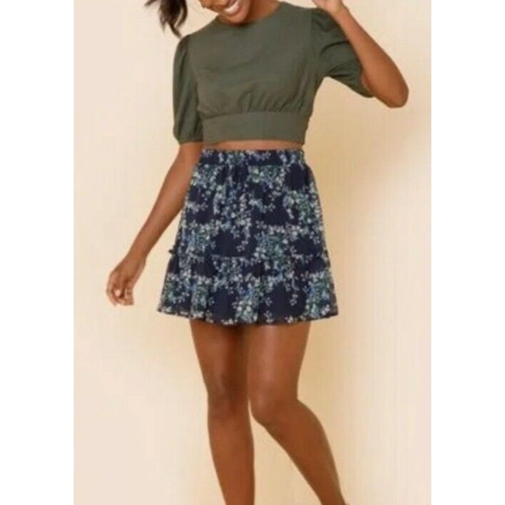 Francescas Mi Ami Blue Floral Tiered Ruffle Skirt Size Small